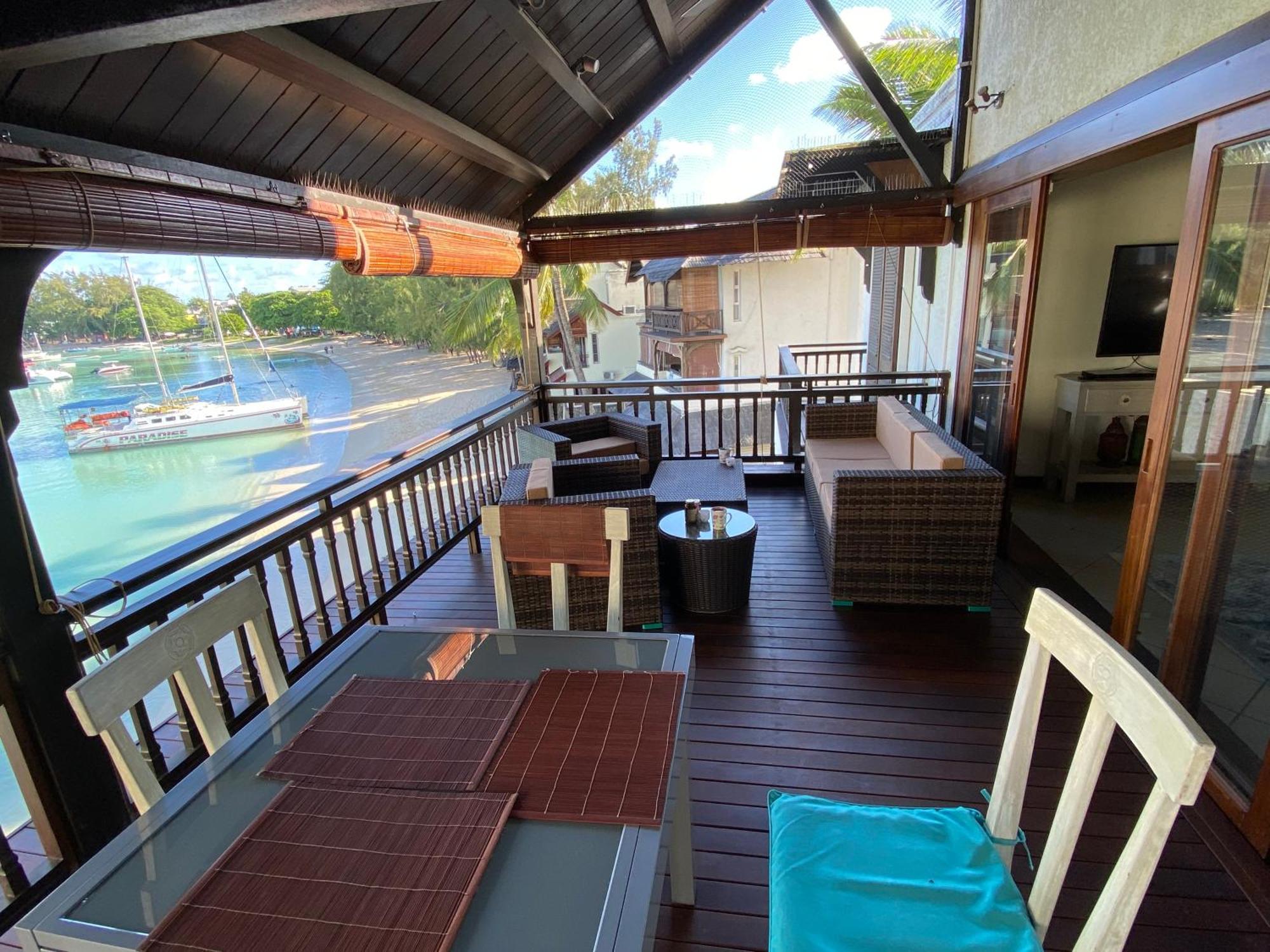 Grand Baie Beach Penthouse Dış mekan fotoğraf